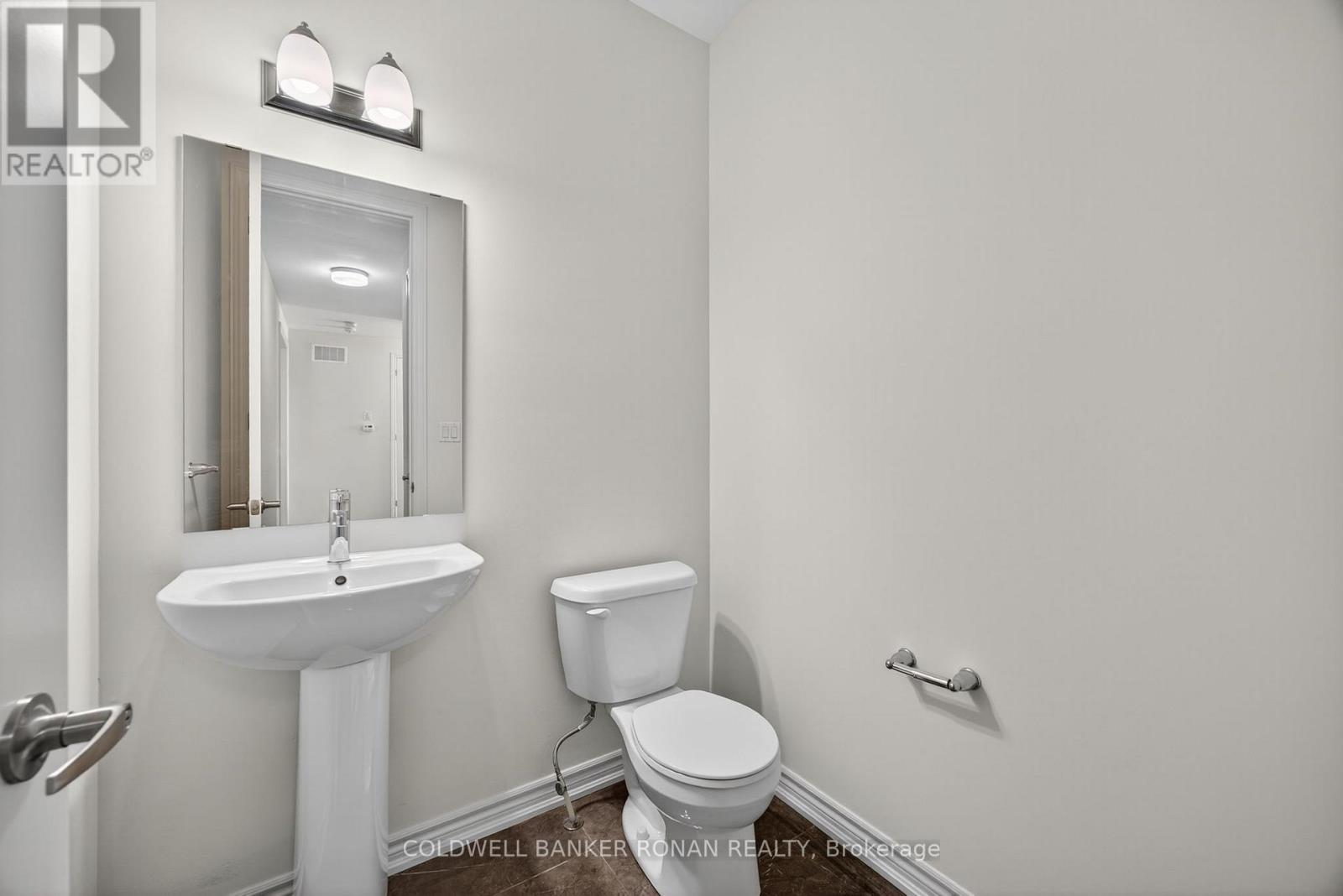 21 Sparrow Way, Adjala-Tosorontio (Colgan), Ontario  L0G 1W0 - Photo 36 - N12730442