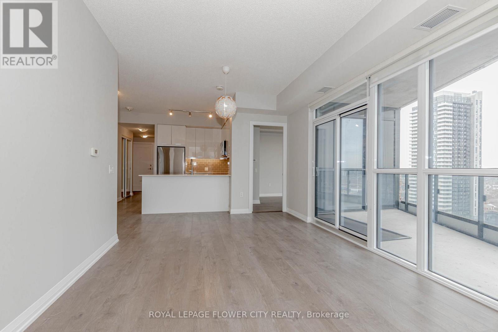 1613 - 35 Watergarden Drive, Mississauga, Ontario  L5R 0G8 - Photo 25 - W12730272