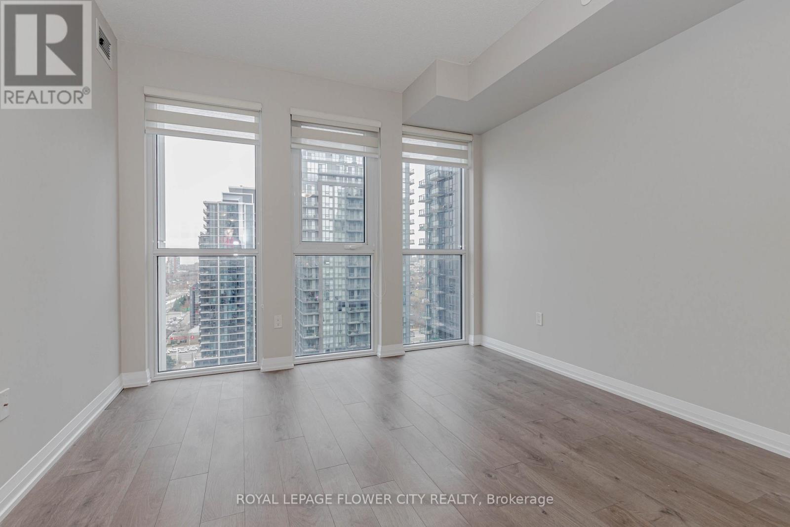 1613 - 35 Watergarden Drive, Mississauga, Ontario  L5R 0G8 - Photo 29 - W12730272