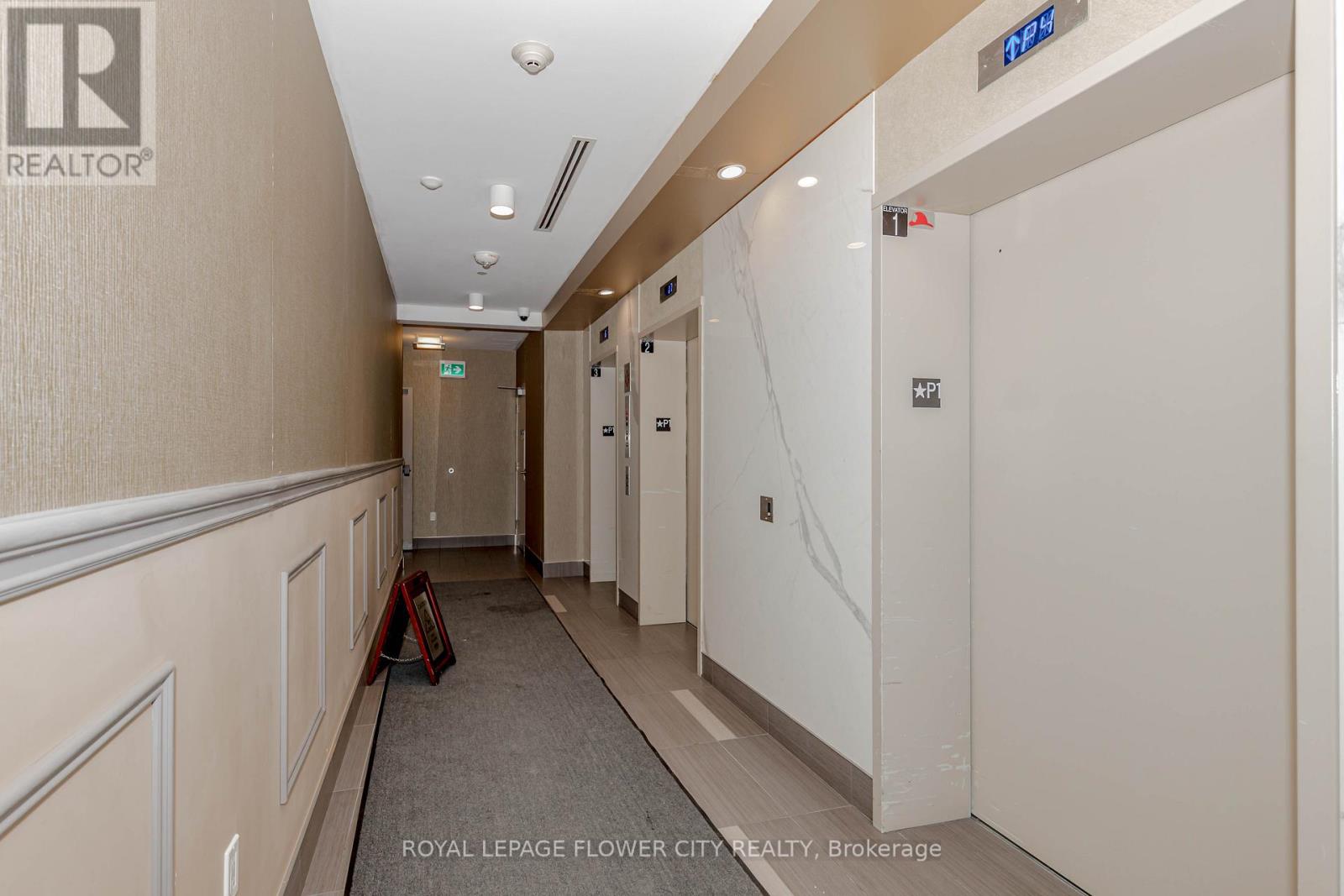 1613 - 35 Watergarden Drive, Mississauga, Ontario  L5R 0G8 - Photo 7 - W12730272