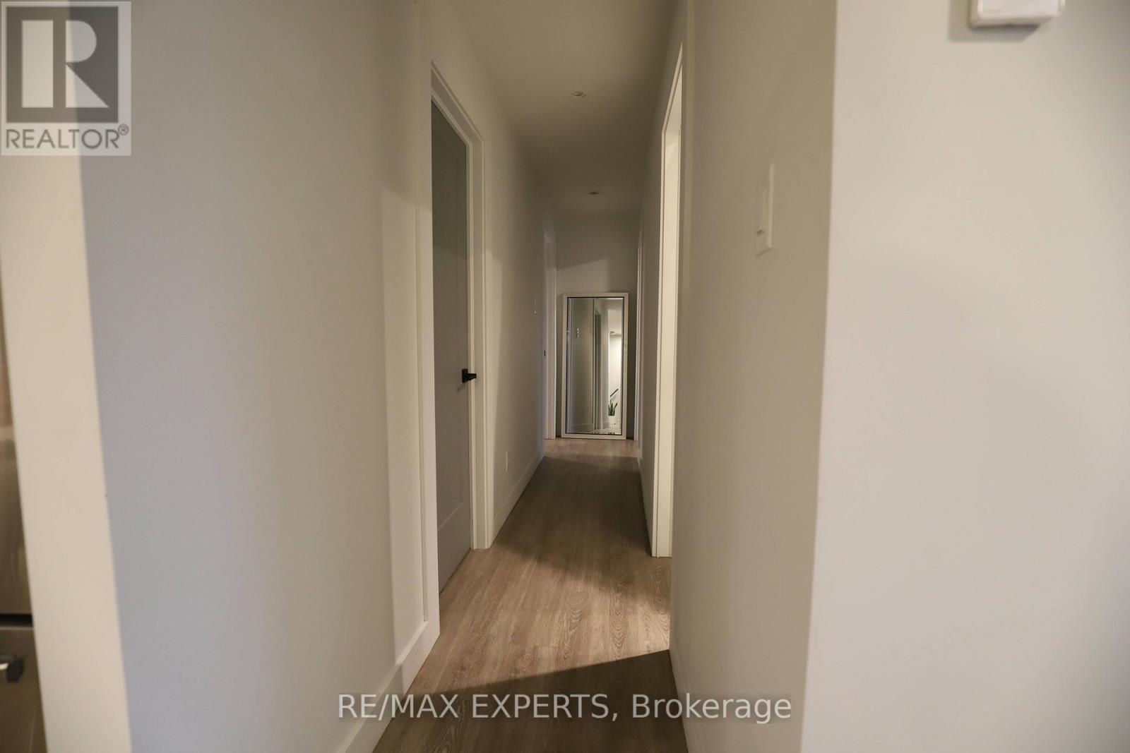 1464 Dufferin Street, Toronto, Ontario  M6H 3L2 - Photo 11 - W12730282