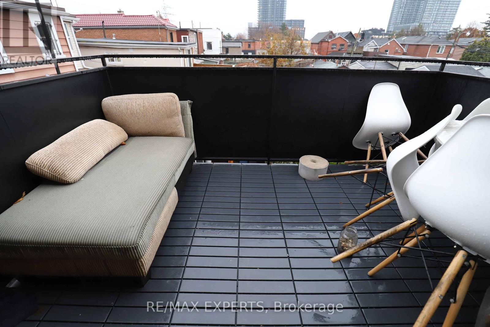 1464 Dufferin Street, Toronto, Ontario  M6H 3L2 - Photo 23 - W12730282