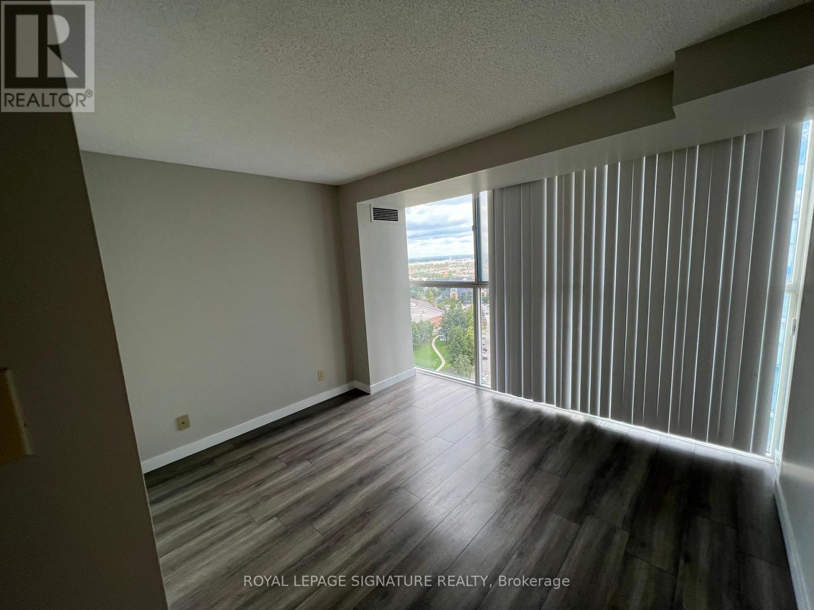 1606 - 25 Trailwood Drive, Mississauga, Ontario L4Z 3K9 - Photo 18 - W12730290