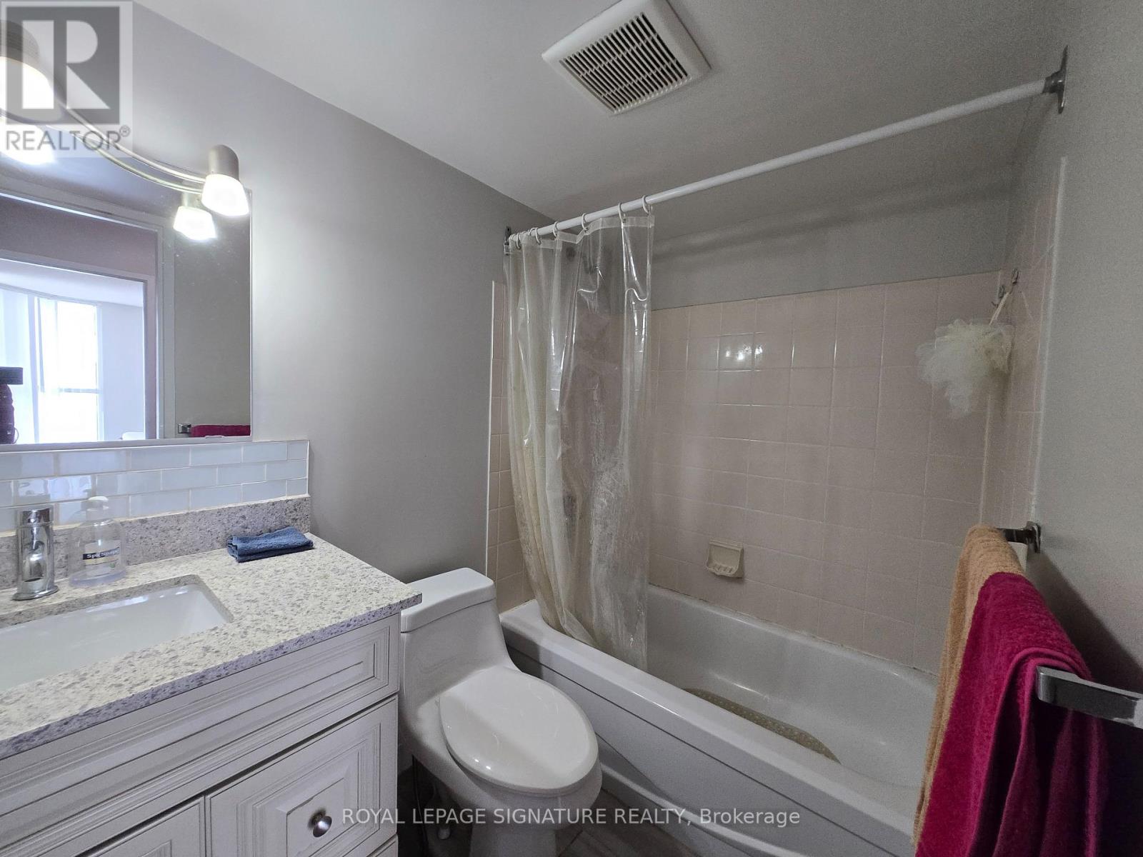 1606 - 25 Trailwood Drive, Mississauga, Ontario L4Z 3K9 - Photo 22 - W12730290