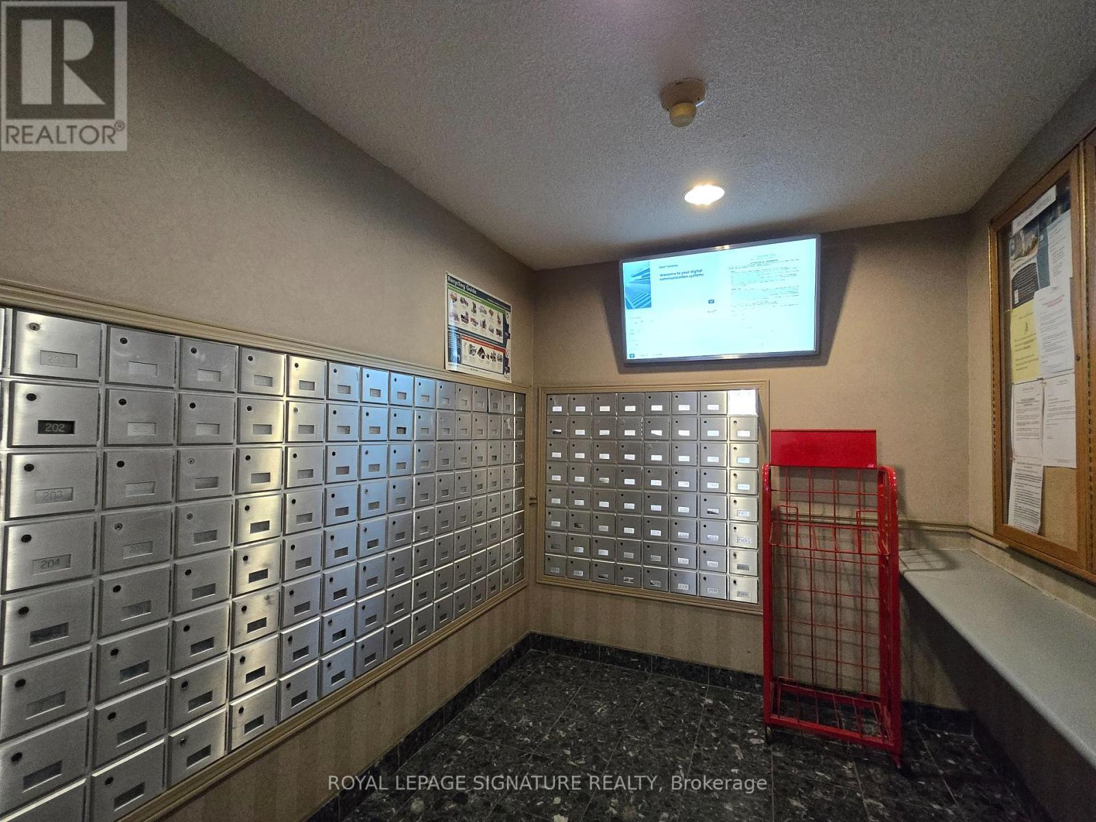 1606 - 25 Trailwood Drive, Mississauga, Ontario L4Z 3K9 - Photo 25 - W12730290