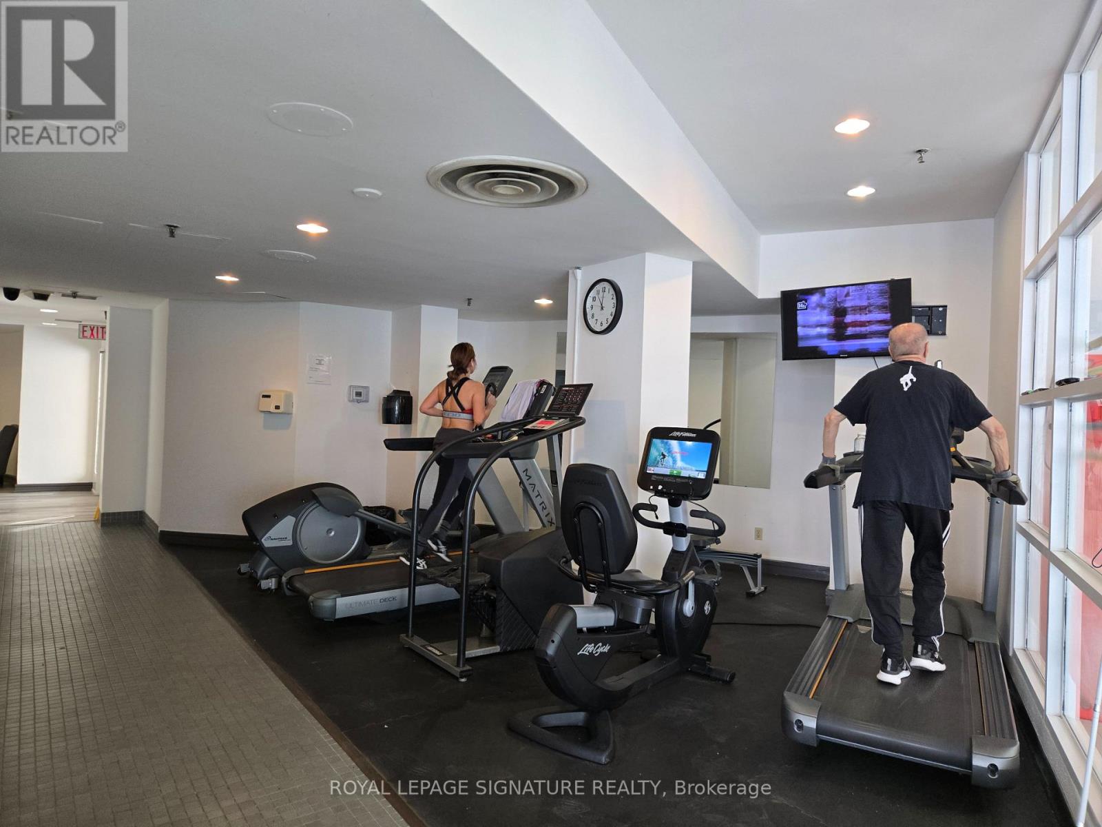 1606 - 25 Trailwood Drive, Mississauga, Ontario L4Z 3K9 - Photo 30 - W12730290