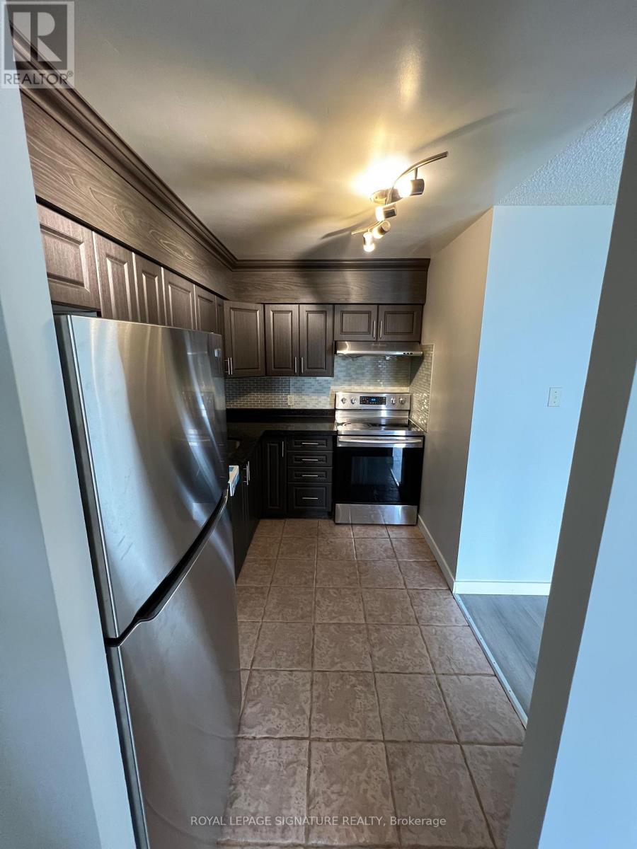 1606 - 25 Trailwood Drive, Mississauga, Ontario L4Z 3K9 - Photo 4 - W12730290