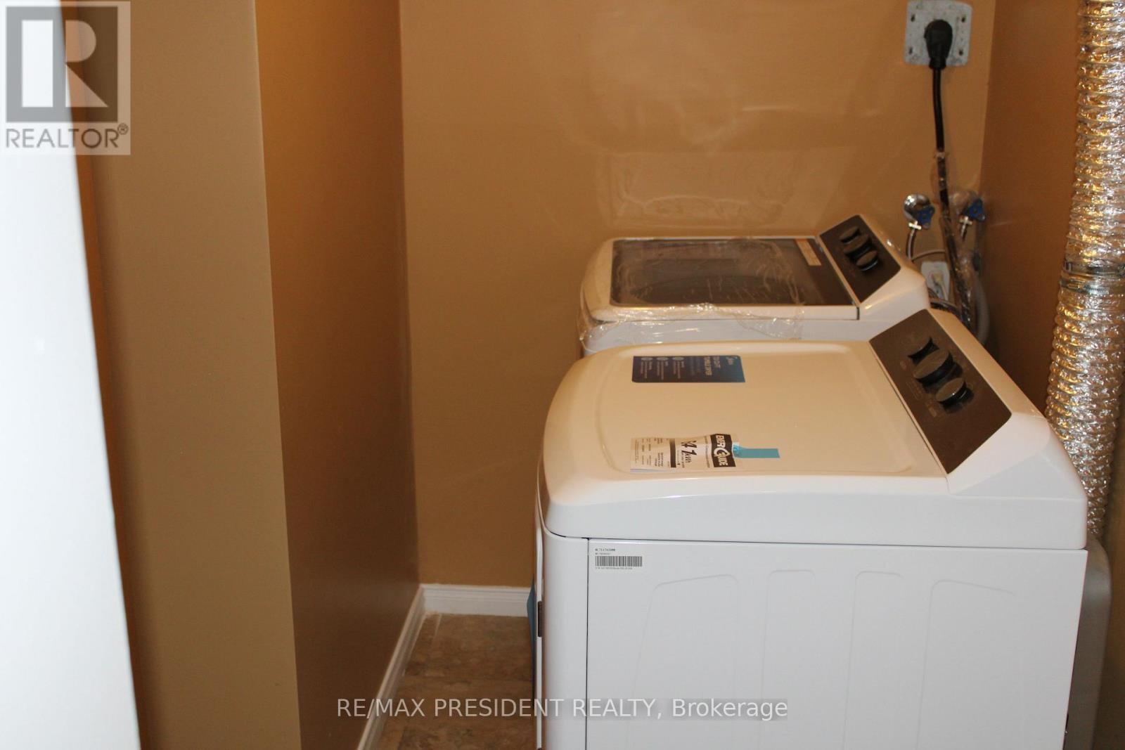 1004 - 3 Rowntree Road, Toronto, Ontario  M9V 5G8 - Photo 19 - W12730312