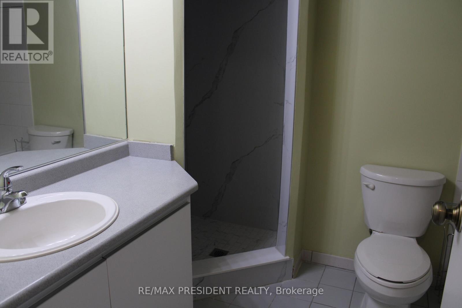 1004 - 3 Rowntree Road, Toronto, Ontario  M9V 5G8 - Photo 8 - W12730312