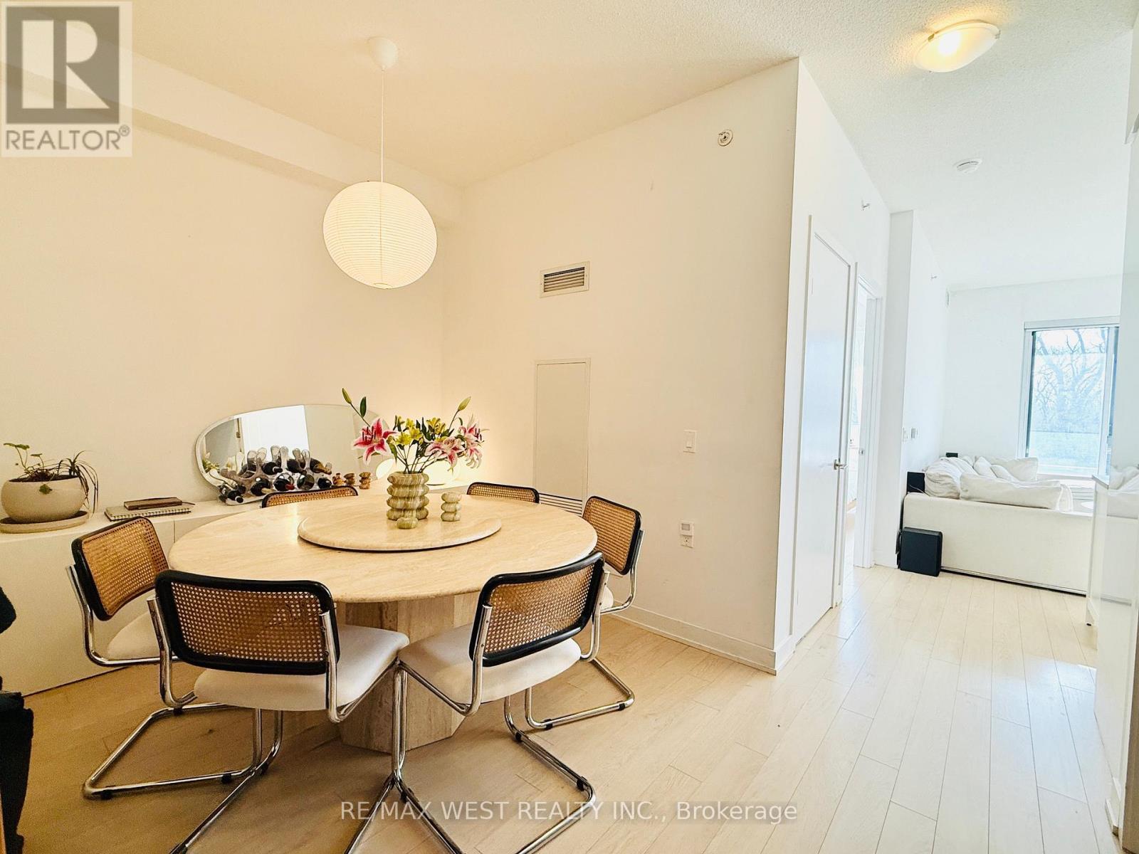 308 - 10 Park Lawn Road, Toronto, Ontario  M8Y 3H8 - Photo 14 - W12730360