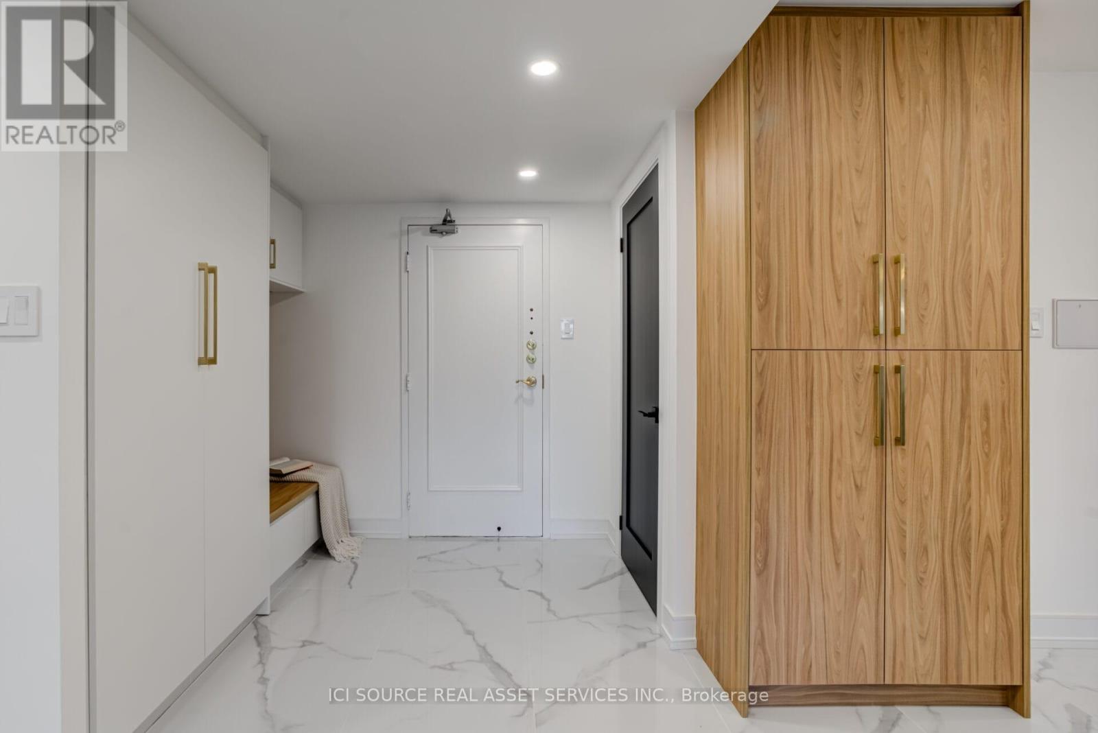 306 - 2175 MARINE DRIVE, Oakville, Ontario