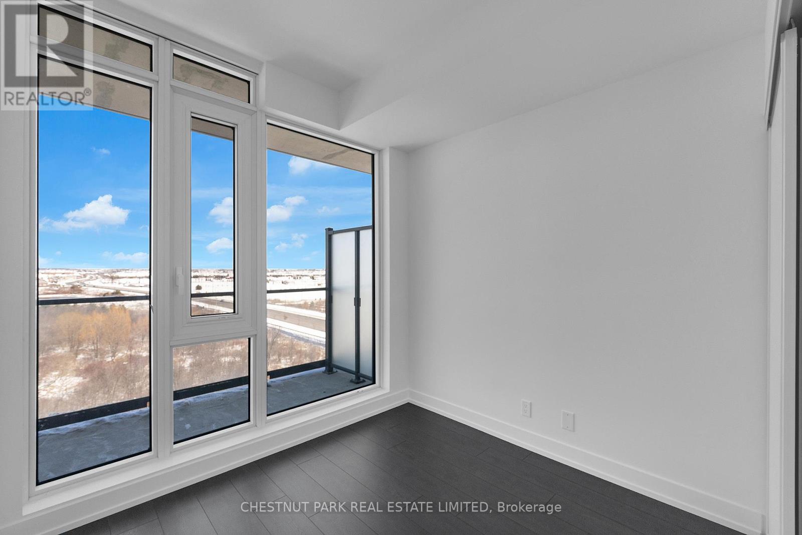 S 706 - 215 Veterans Drive, Brampton, Ontario  L7A 5L6 - Photo 11 - W12730396