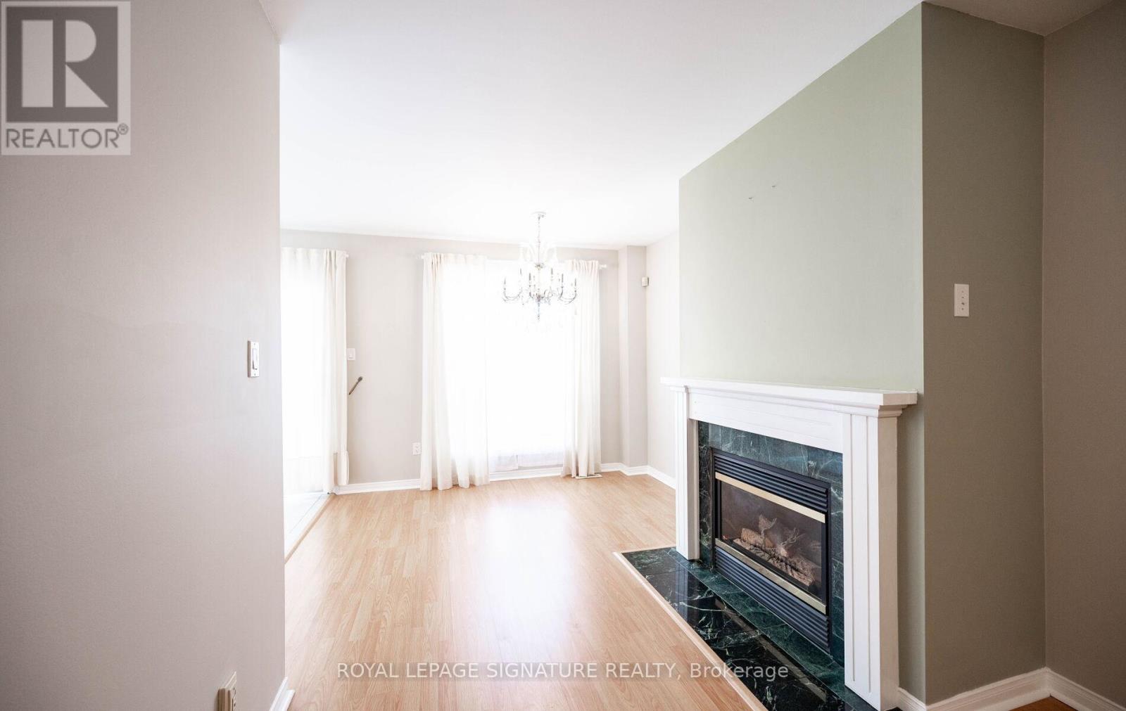 129 - 455 Apache Court, Mississauga, Ontario  L5Z 3W8 - Photo 10 - W12730444