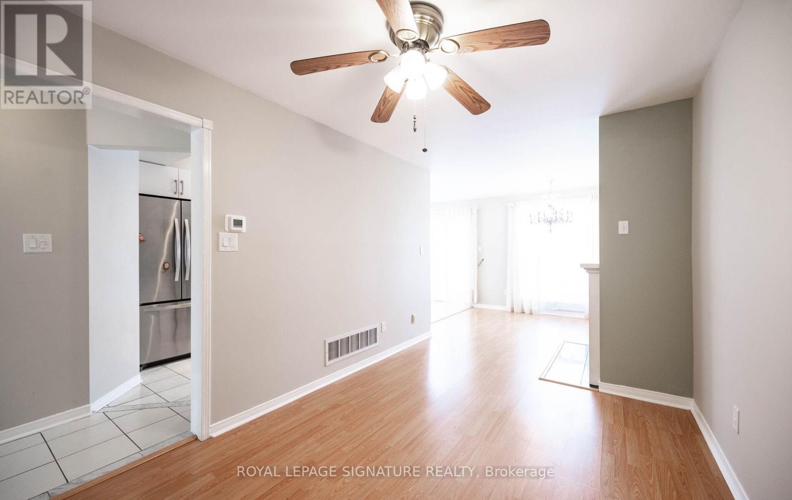 129 - 455 Apache Court, Mississauga, Ontario  L5Z 3W8 - Photo 8 - W12730444