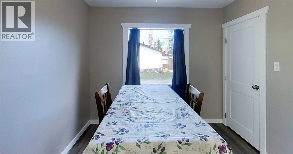 5309 Valley Road Street, Robb, Alberta  T0E 1X0 - Photo 5 - A2267339