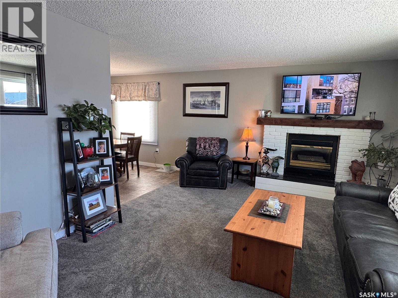 415 3rd Avenue W, Biggar, Saskatchewan  S0K 0M0 - Photo 10 - SK027372