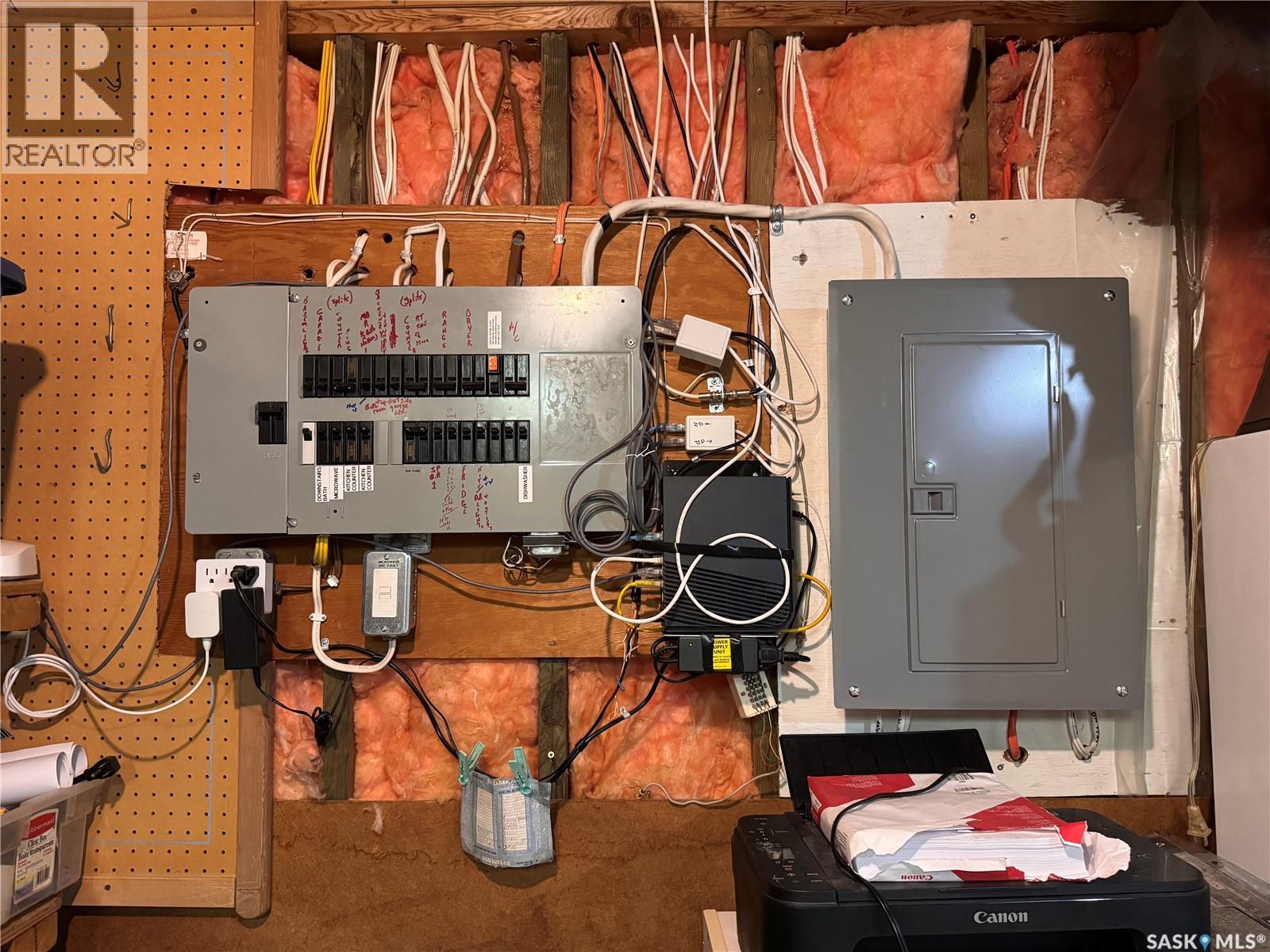 415 3rd Avenue W, Biggar, Saskatchewan  S0K 0M0 - Photo 37 - SK027372