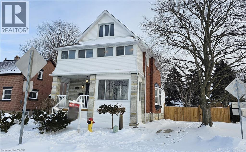 285 Borden Avenue S, Kitchener, Ontario  N2G 3S1 - Photo 2 - 40799961