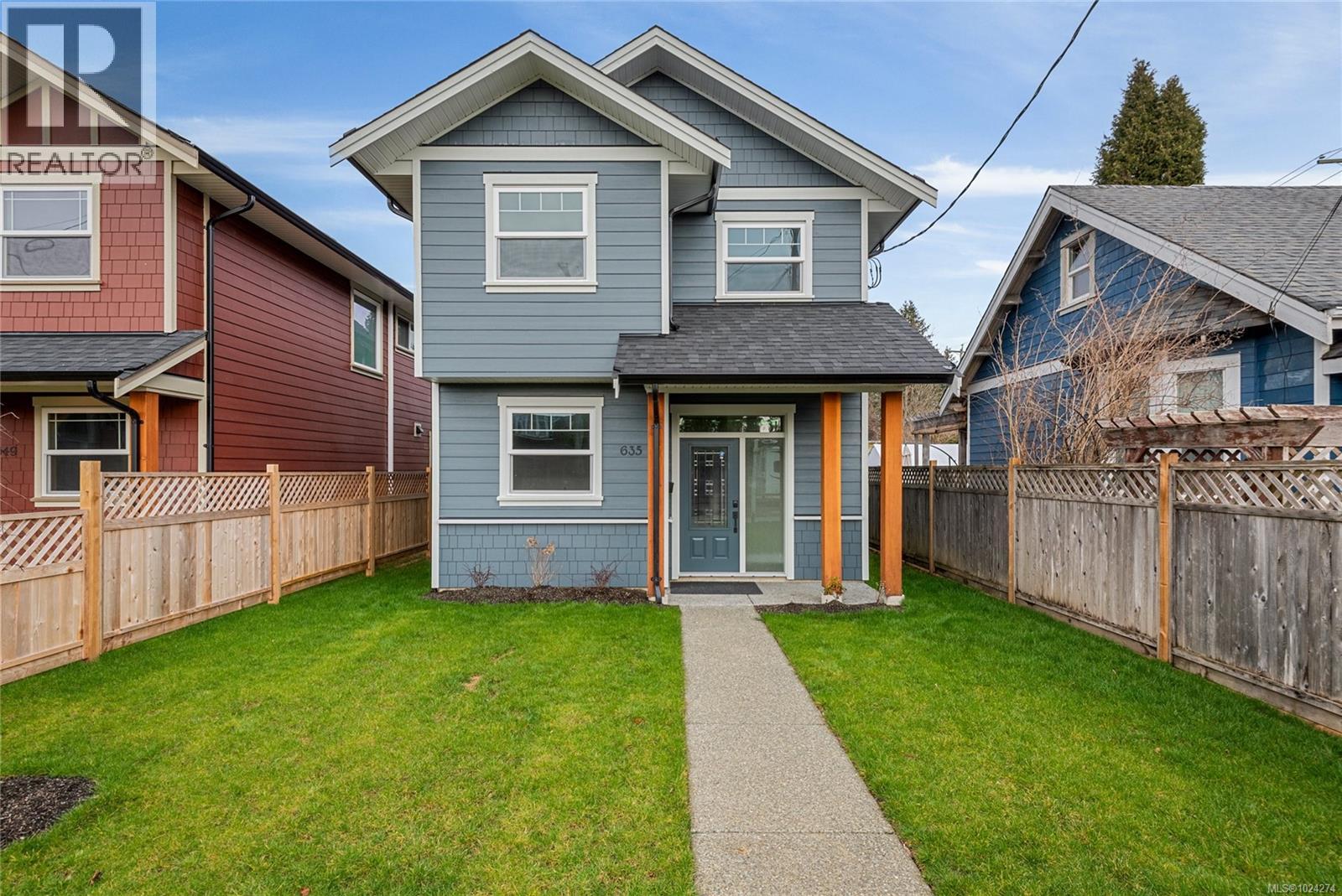 635 5th St, Courtenay, British Columbia  V9N 1K5 - Photo 12 - 1024274