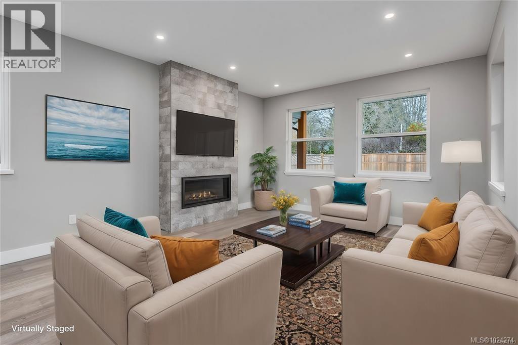 635 5th St, Courtenay, British Columbia  V9N 1K5 - Photo 5 - 1024274