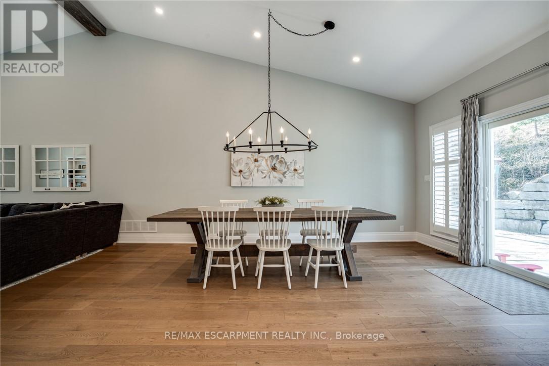 14 Sullivan's Lane, Hamilton, Ontario  L9H 5N7 - Photo 10 - X12730306