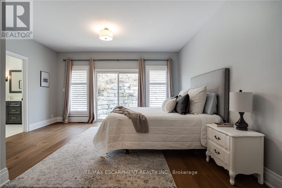 14 Sullivan's Lane, Hamilton, Ontario  L9H 5N7 - Photo 19 - X12730306