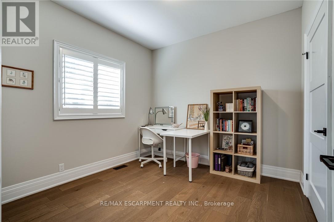 14 Sullivan's Lane, Hamilton, Ontario  L9H 5N7 - Photo 25 - X12730306