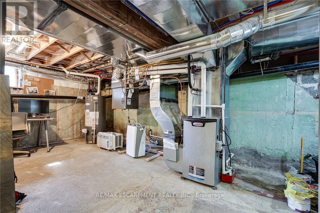 14 Sullivan's Lane, Hamilton, Ontario  L9H 5N7 - Photo 39 - X12730306