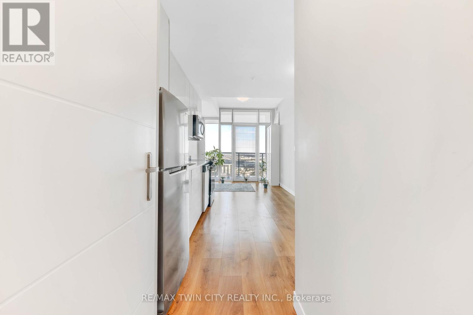 3005 - 60 Frederick Street, Kitchener, Ontario  N2H 0C7 - Photo 5 - X12730394