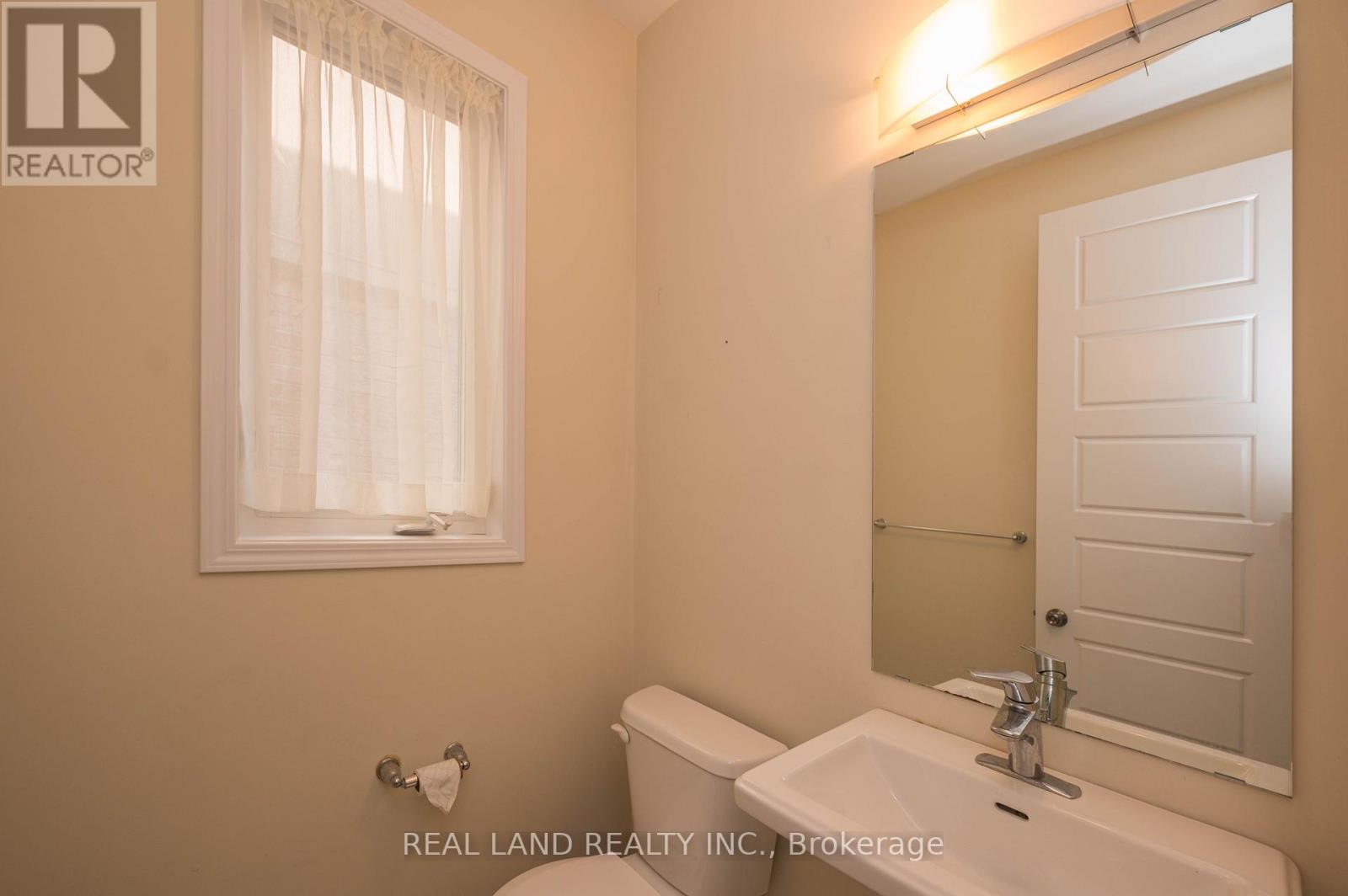 7782 Hackberry Trail, Niagara Falls, Ontario  L2H 3R5 - Photo 13 - X12730430