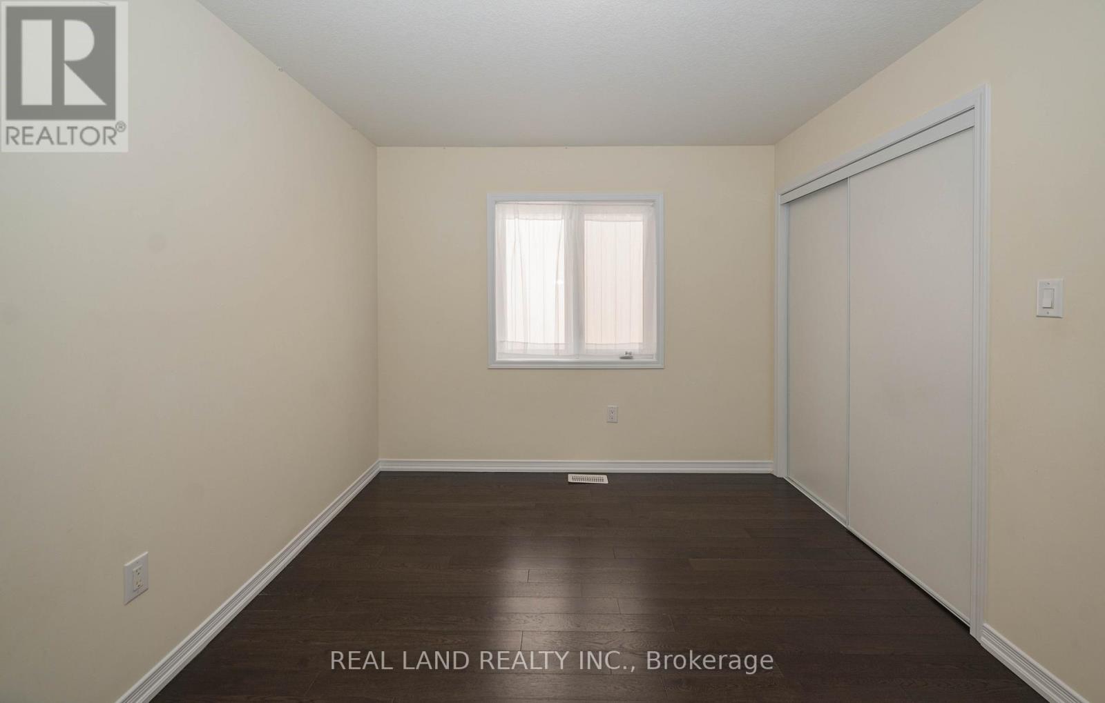 7782 Hackberry Trail, Niagara Falls, Ontario  L2H 3R5 - Photo 21 - X12730430