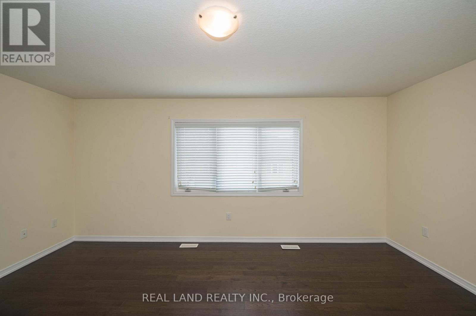 7782 Hackberry Trail, Niagara Falls, Ontario  L2H 3R5 - Photo 23 - X12730430