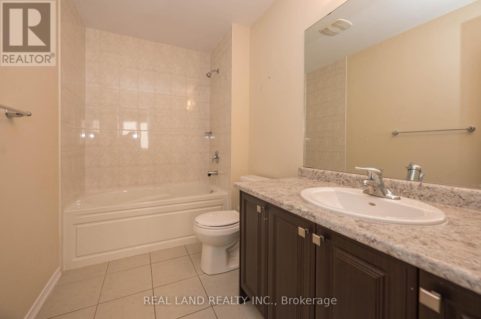 7782 Hackberry Trail, Niagara Falls, Ontario  L2H 3R5 - Photo 37 - X12730430