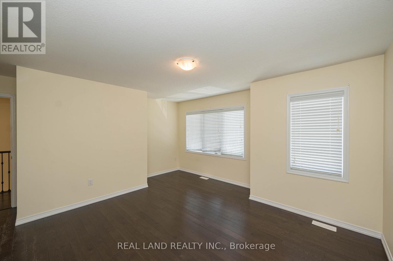 7782 Hackberry Trail, Niagara Falls, Ontario  L2H 3R5 - Photo 39 - X12730430