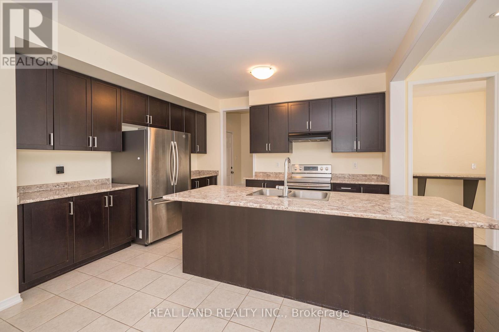 7782 Hackberry Trail, Niagara Falls, Ontario  L2H 3R5 - Photo 7 - X12730430