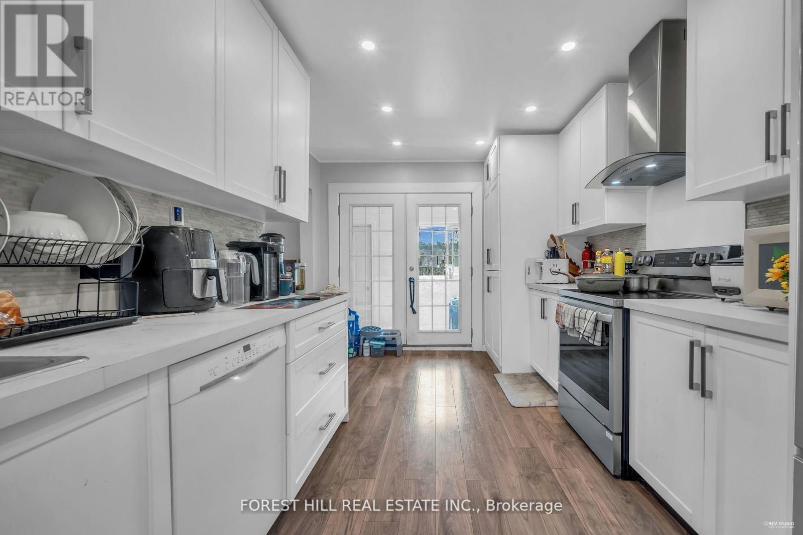 22 Harvey Street, Hamilton, Ontario  L8L 2L8 - Photo 16 - X12730452