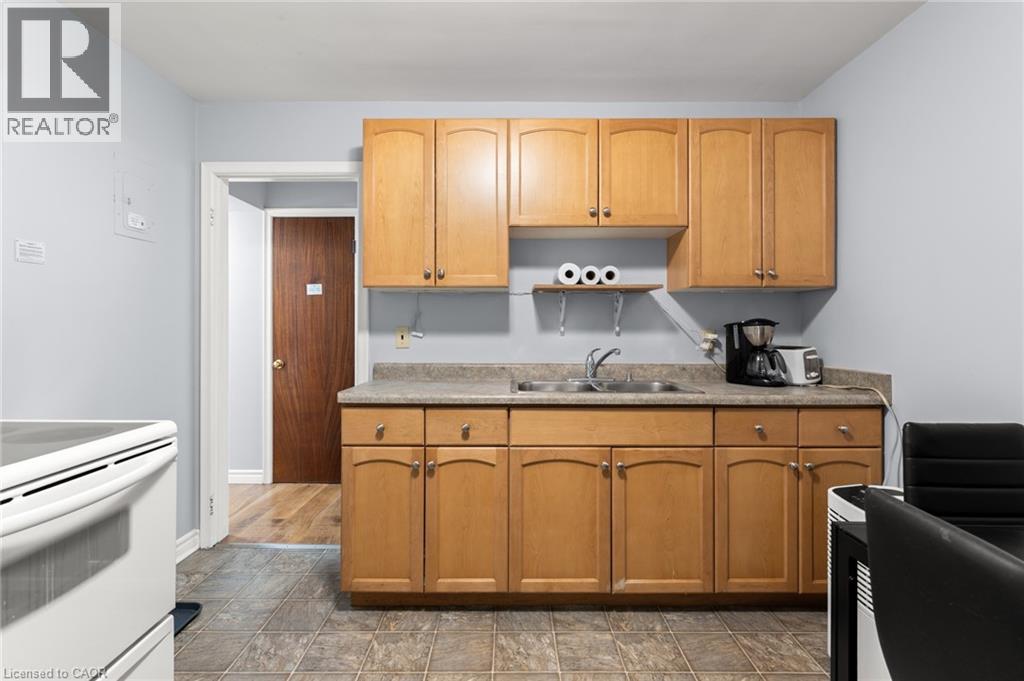 58 Brandon Avenue, Kitchener, Ontario  N2M 2J3 - Photo 18 - 40799596