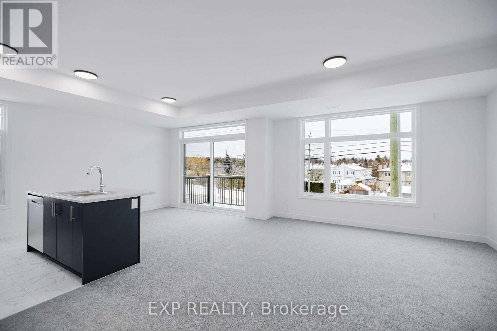 203 Silhouette Private, Ottawa, Ontario  K2J 7J8 - Photo 7 - X12647244