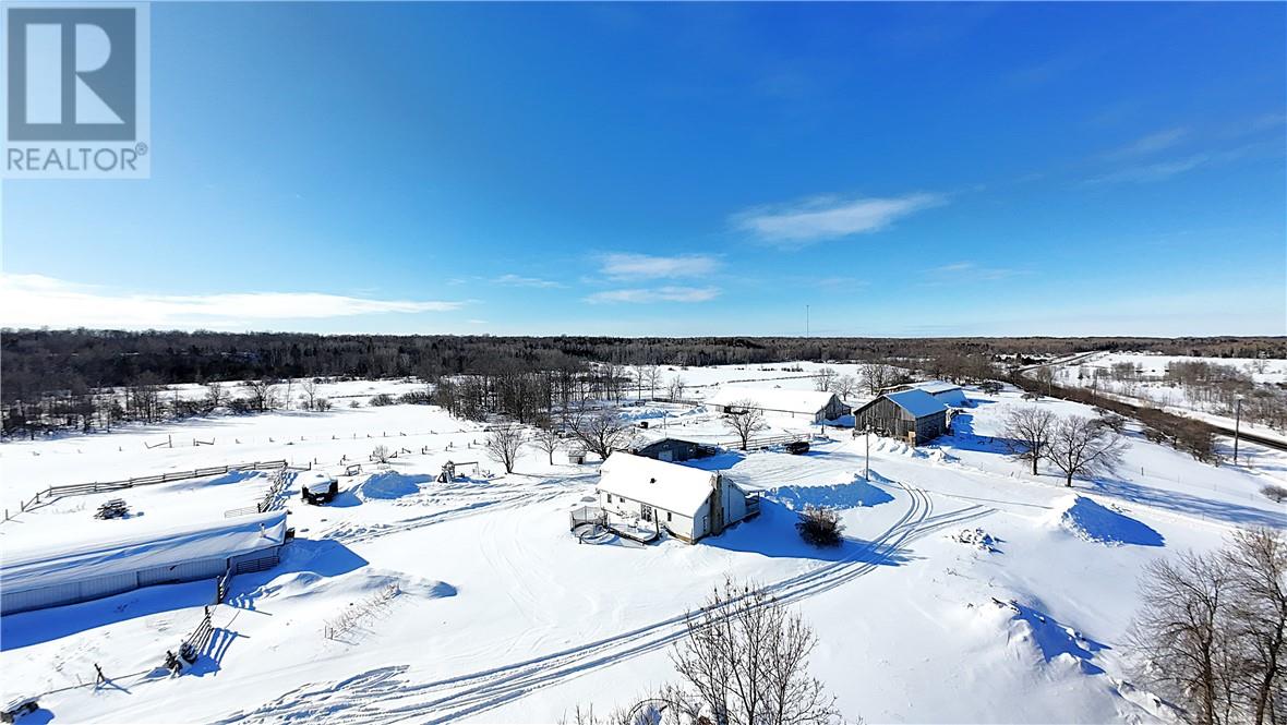 15339 Hwy 6, Manitowaning, Ontario  P0P 1N0 - Photo 12 - 2126114