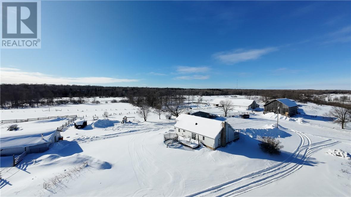 15339 Hwy 6, Manitowaning, Ontario  P0P 1N0 - Photo 13 - 2126114