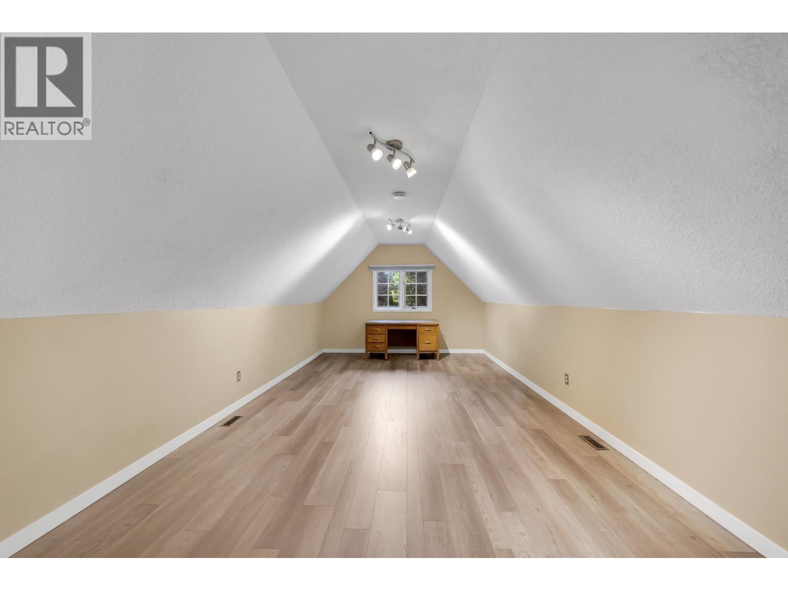 5162 Alderfeild Place, West Vancouver, British Columbia  V7W 2W7 - Photo 29 - R3080671