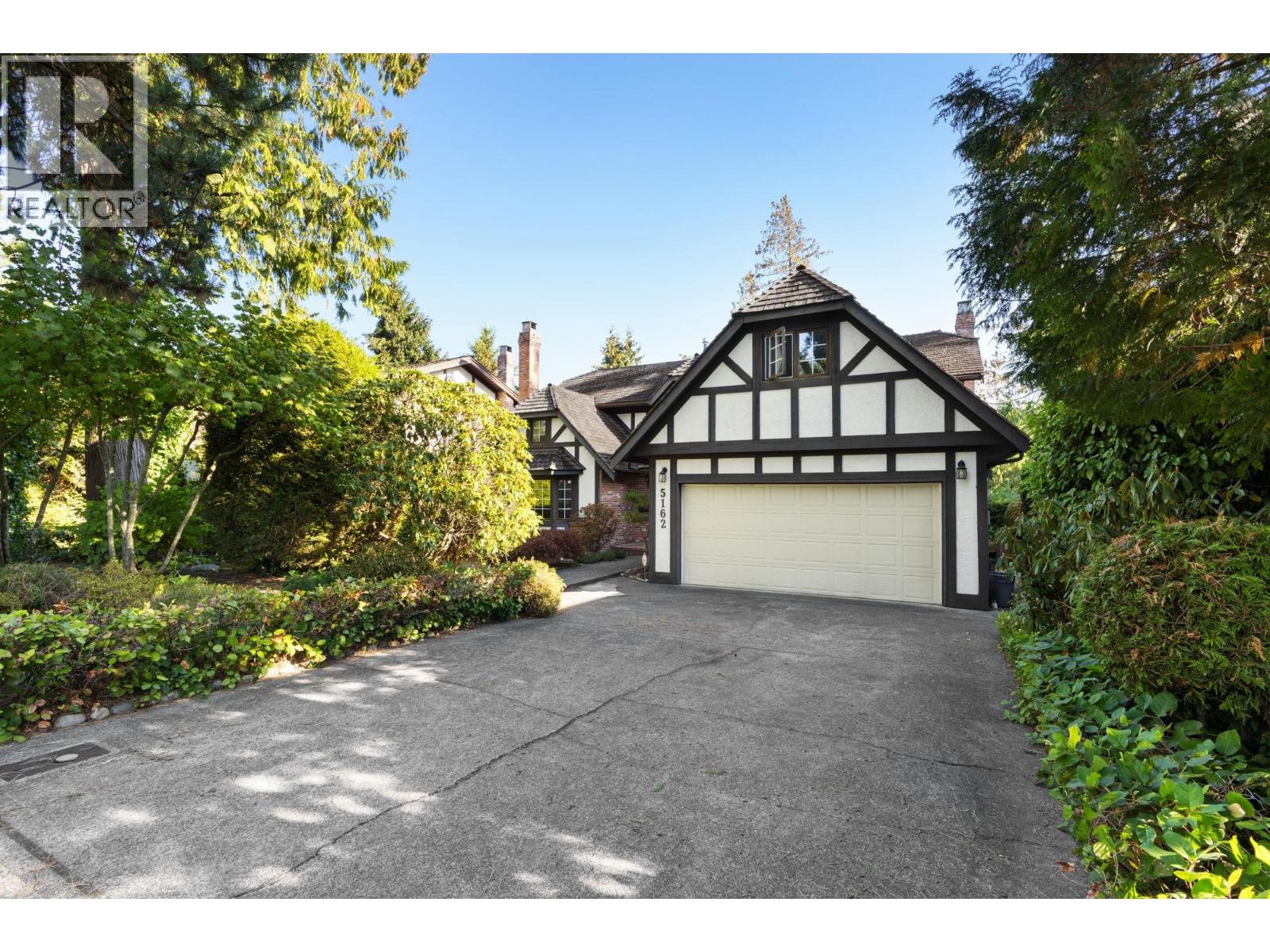 5162 Alderfeild Place, West Vancouver, British Columbia  V7W 2W7 - Photo 2 - R3080671