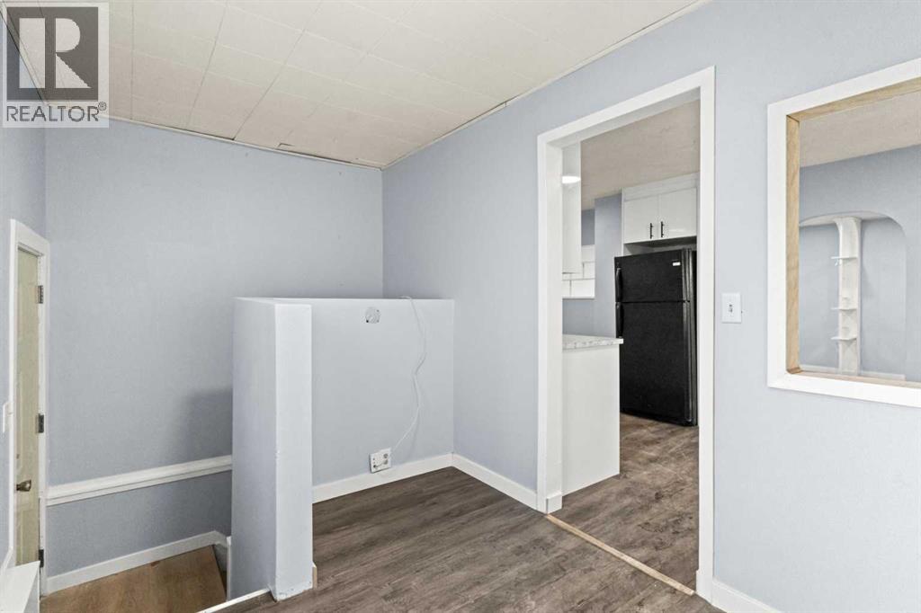 8531 47 Avenue Nw, Calgary, Alberta  T3B 1Z8 - Photo 6 - A2274658