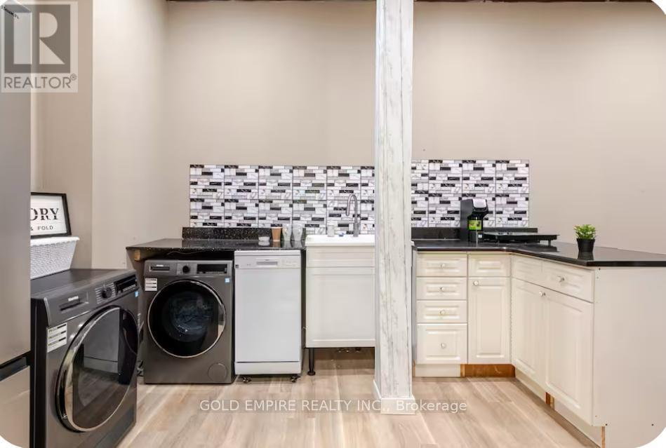 344 Richmond Street, London East, Ontario  N6A 3C3 - Photo 9 - X12730522