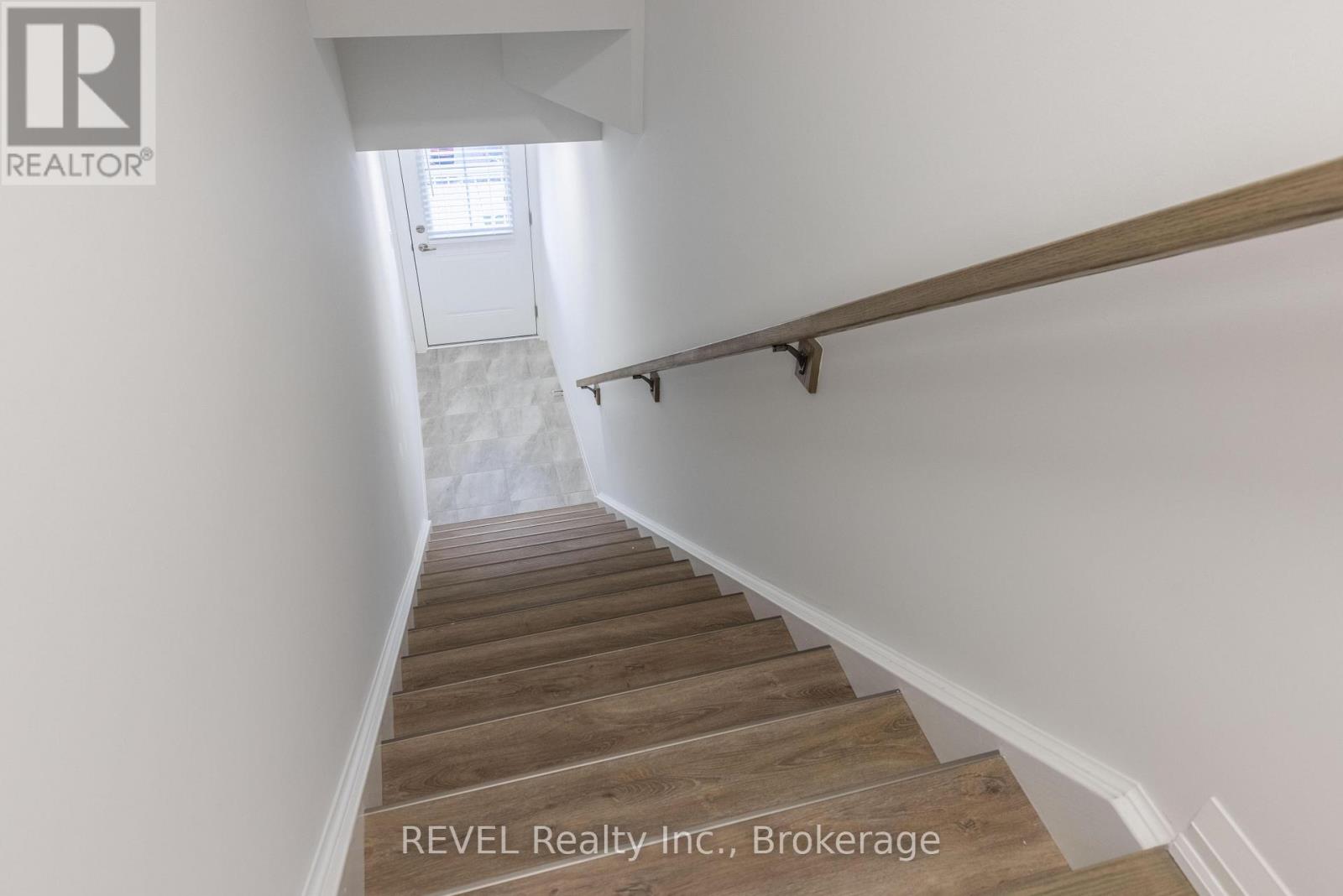 34 - 35 Southworth Street N, Welland, Ontario  L3B 1X8 - Photo 6 - X12728790