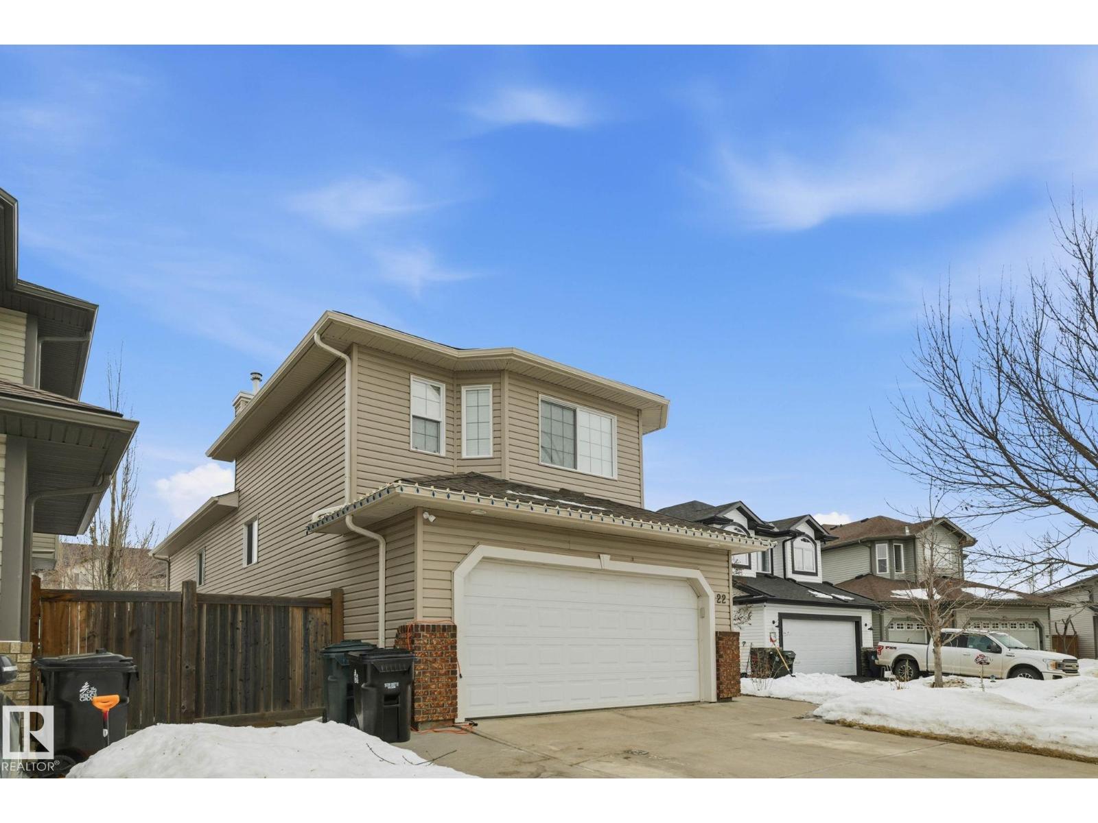 22 Lamplight Ba, Spruce Grove, Alberta  T7X 4N2 - Photo 2 - E4471095