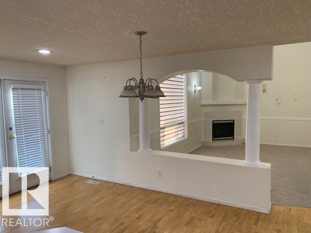 232 Kulawy Dr Nw, Edmonton, Alberta  T6L 7E5 - Photo 6 - E4471098