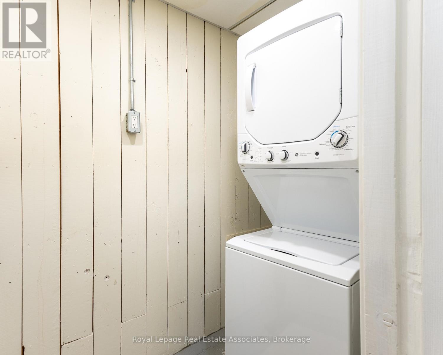 13931 Cromar Court, Halton Hills, Ontario  L7G 4S5 - Photo 34 - W12716184