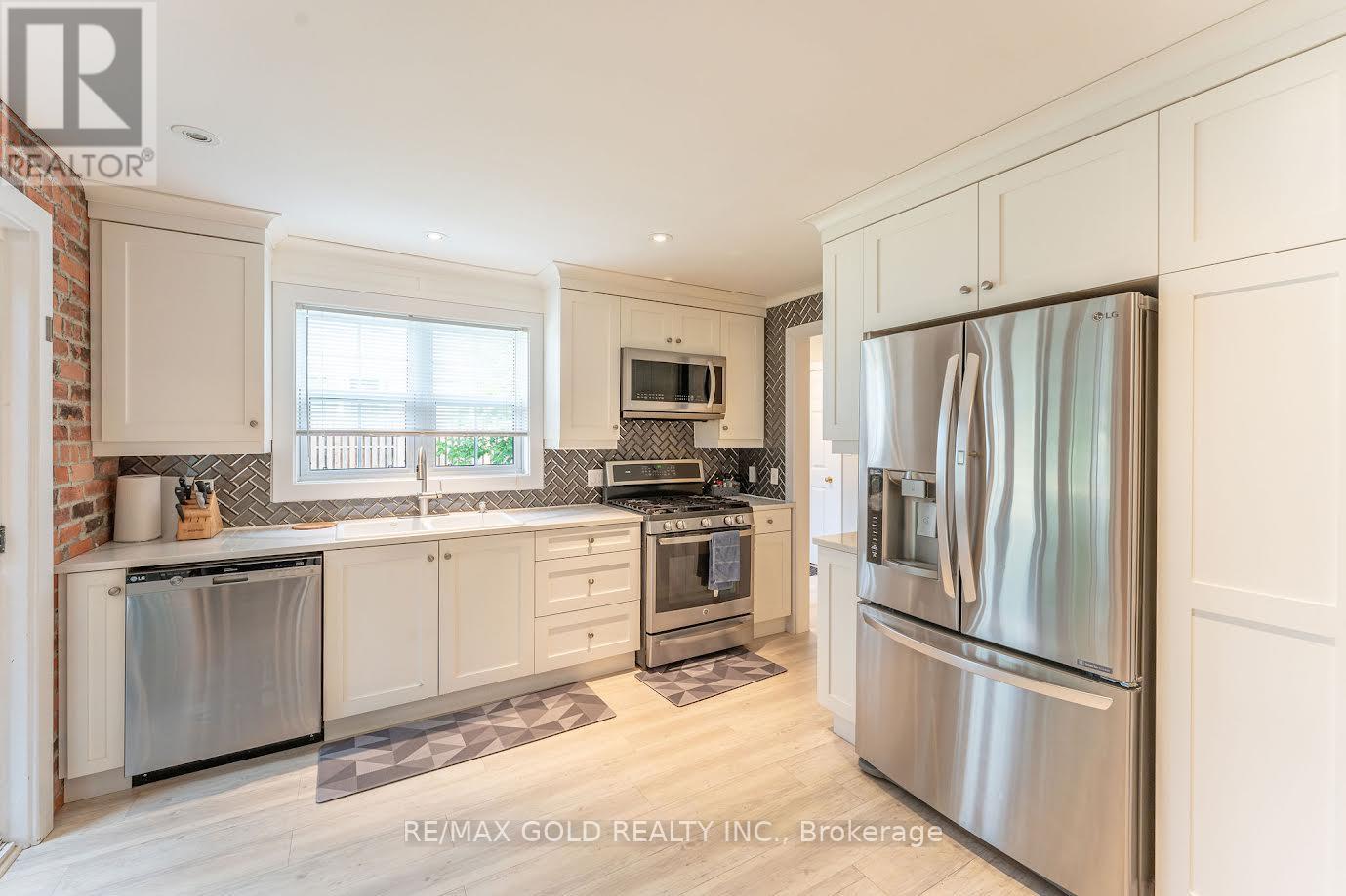 15 Shelley Avenue, St. Catharines, Ontario  L2N 5L4 - Photo 10 - X12730172