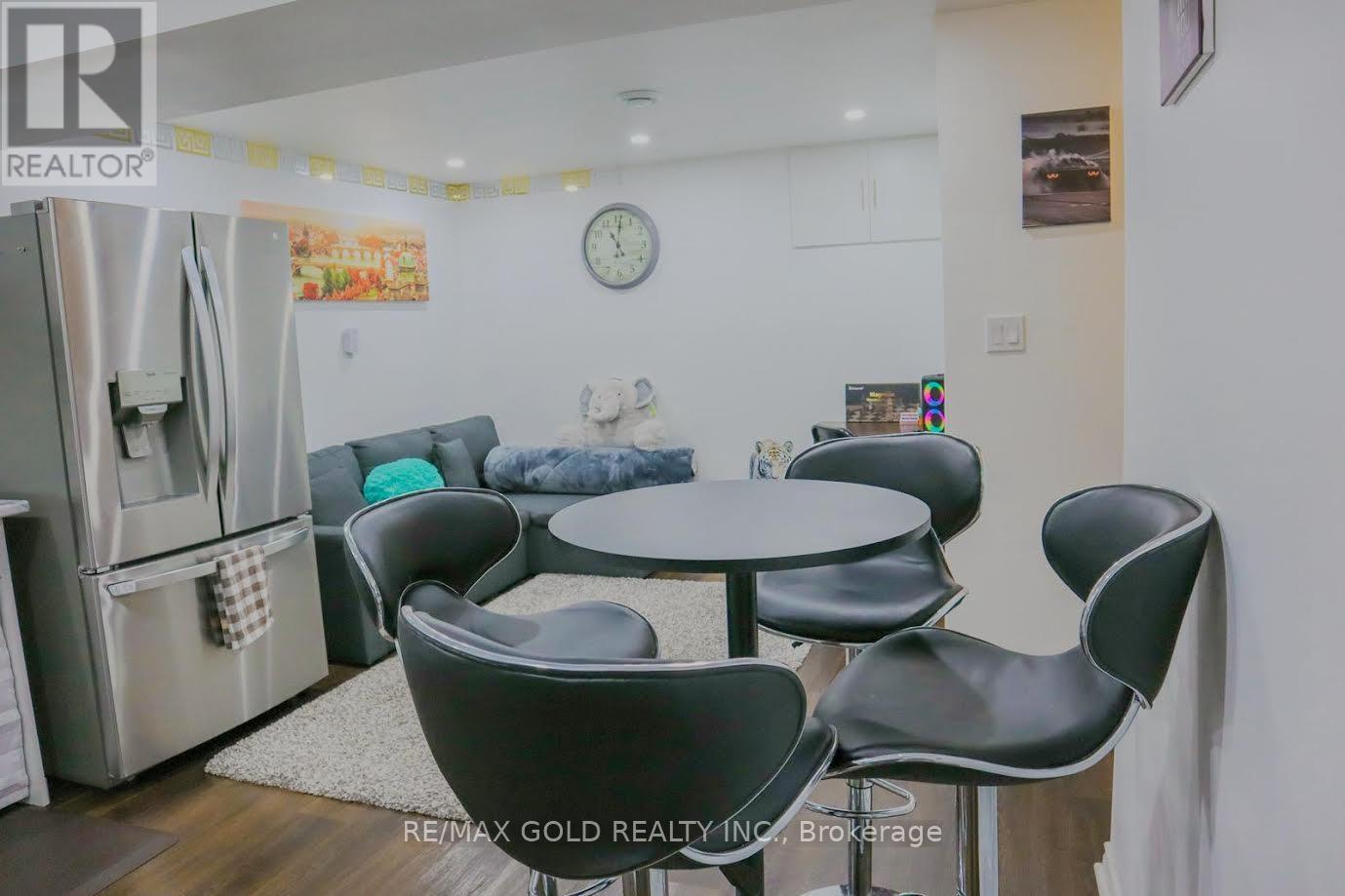 15 Shelley Avenue, St. Catharines, Ontario  L2N 5L4 - Photo 25 - X12730172